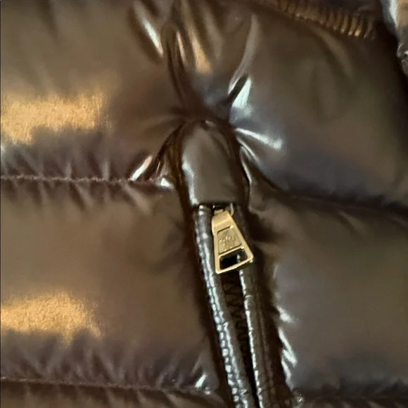 Moncler Dark Blue Puffer Jacket with Detachable Fur Trim Hood 4T Authentic - Picture 4 of 9